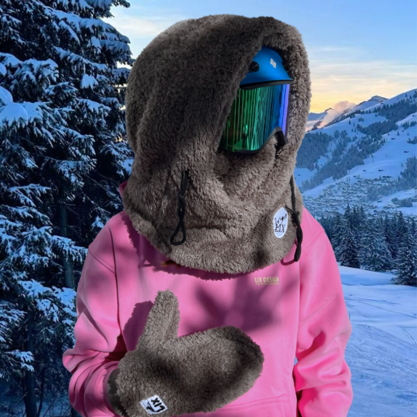 Hooder Bear