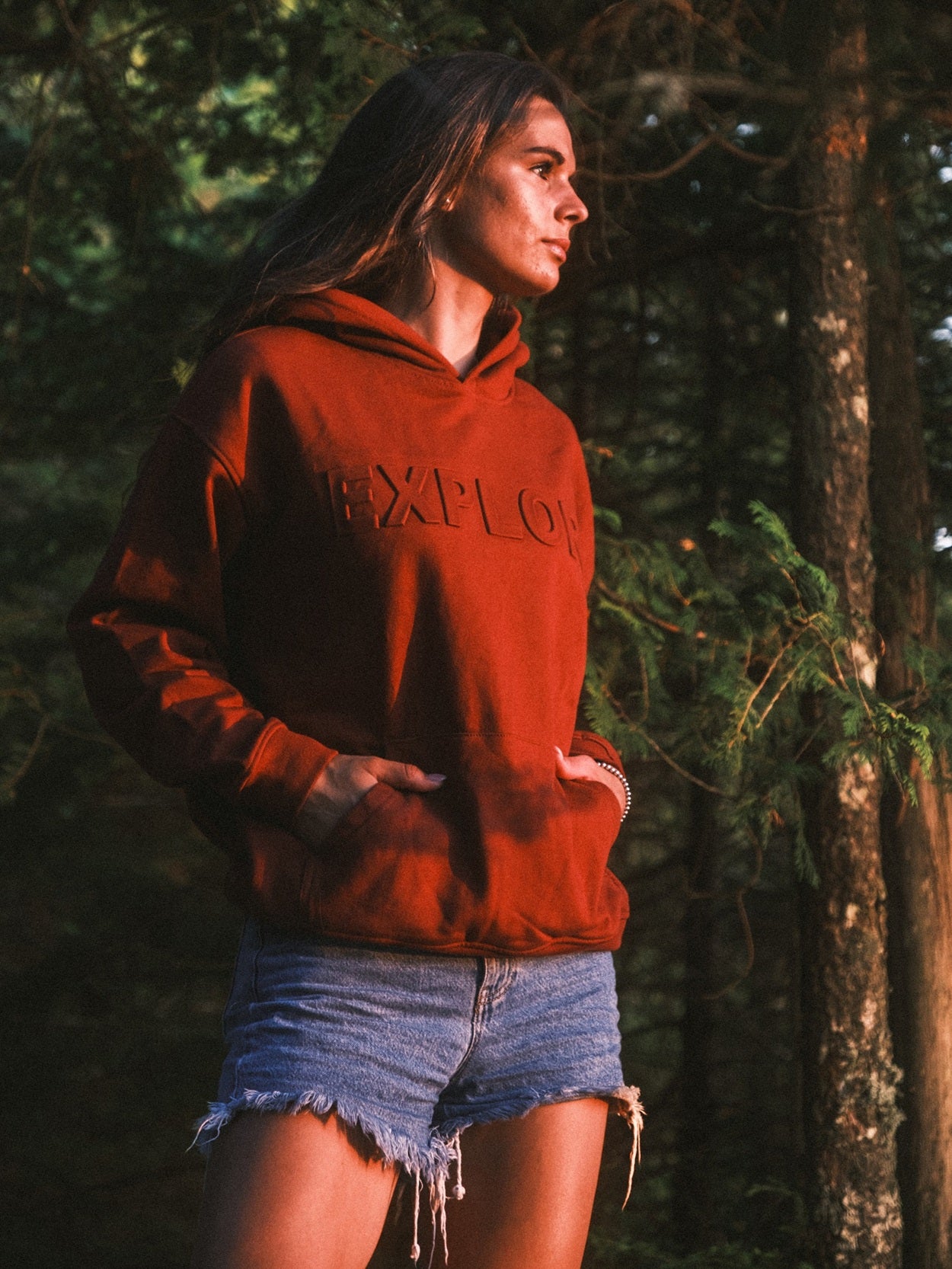 Hoodie Explore bourgogne LIX Design – Sweat capuche premium, collection Last Light unisexe.