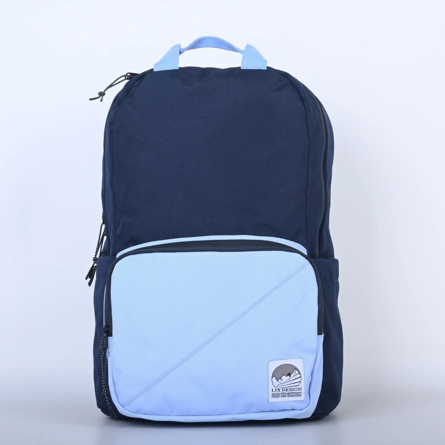 Canadian Backpack blue recycled. hydrofuge