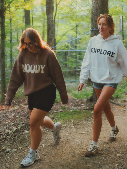 Roadtrip clothing Lix. Vêtement de route lix conçu pour les voyages et les aventures entre filles.
