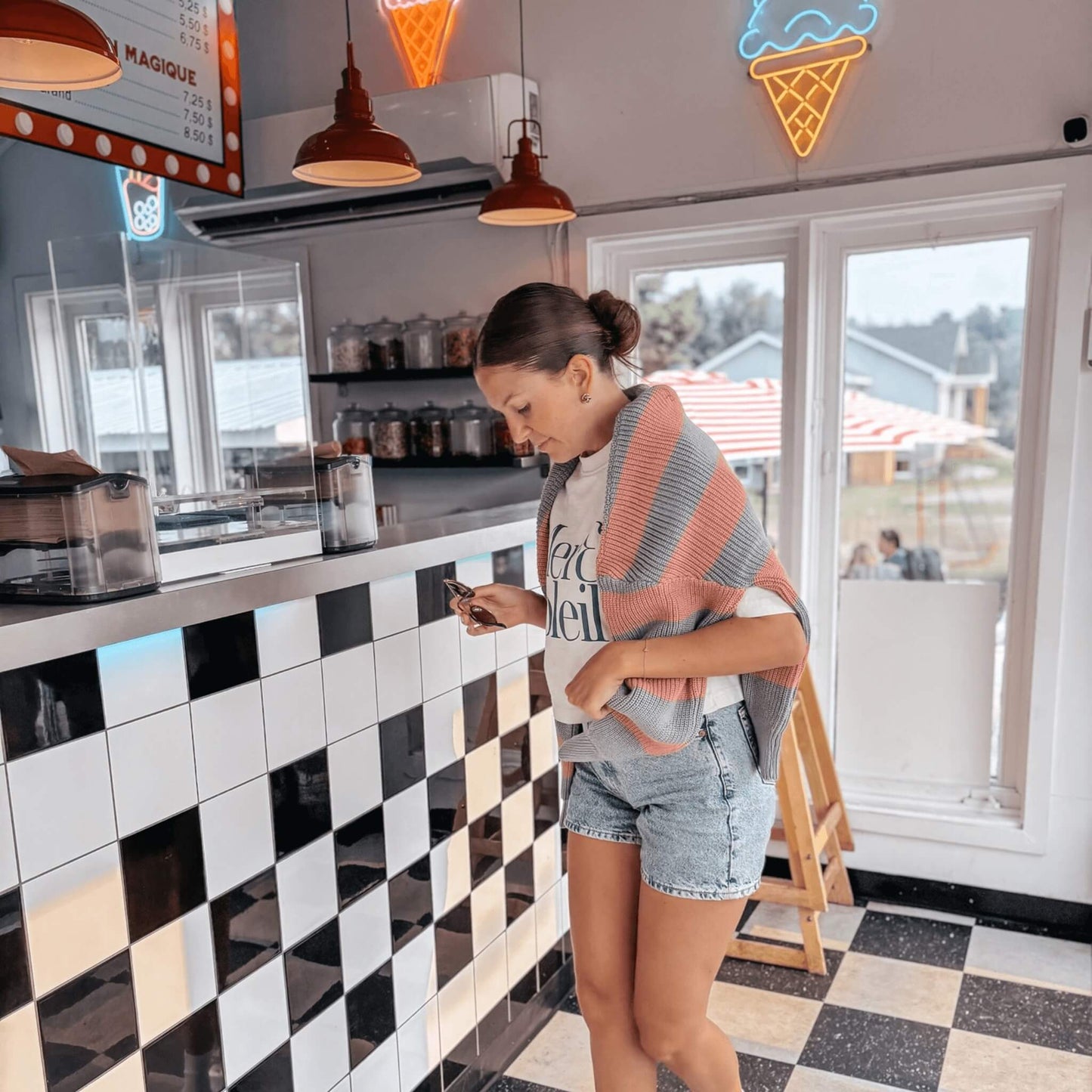 Lix tricot rose et vert en coton de haute qualité.