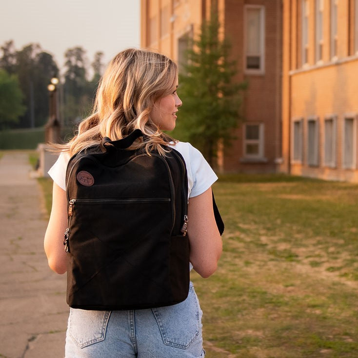 Sac à dos noir. Unisexe. Backpack made in canada. Lix. Sac a dos Canada