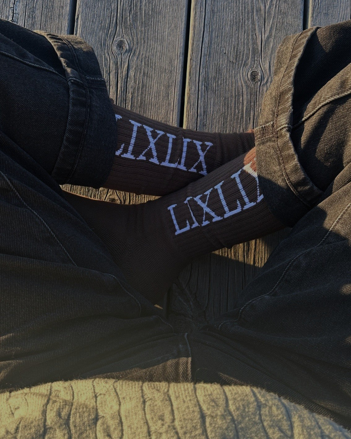 Bas bambou brun LIX Design – Chaussettes Last Light, confort et durabilité.