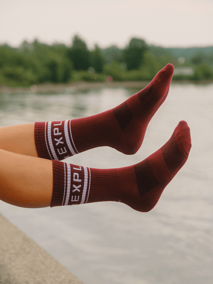 Bas coton bourgogne LIX Design – Chaussettes Explore Last Light, style premium.