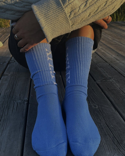 Bas bambou bleu pâle LIX Design – Chaussettes  Last Light, matière douce.