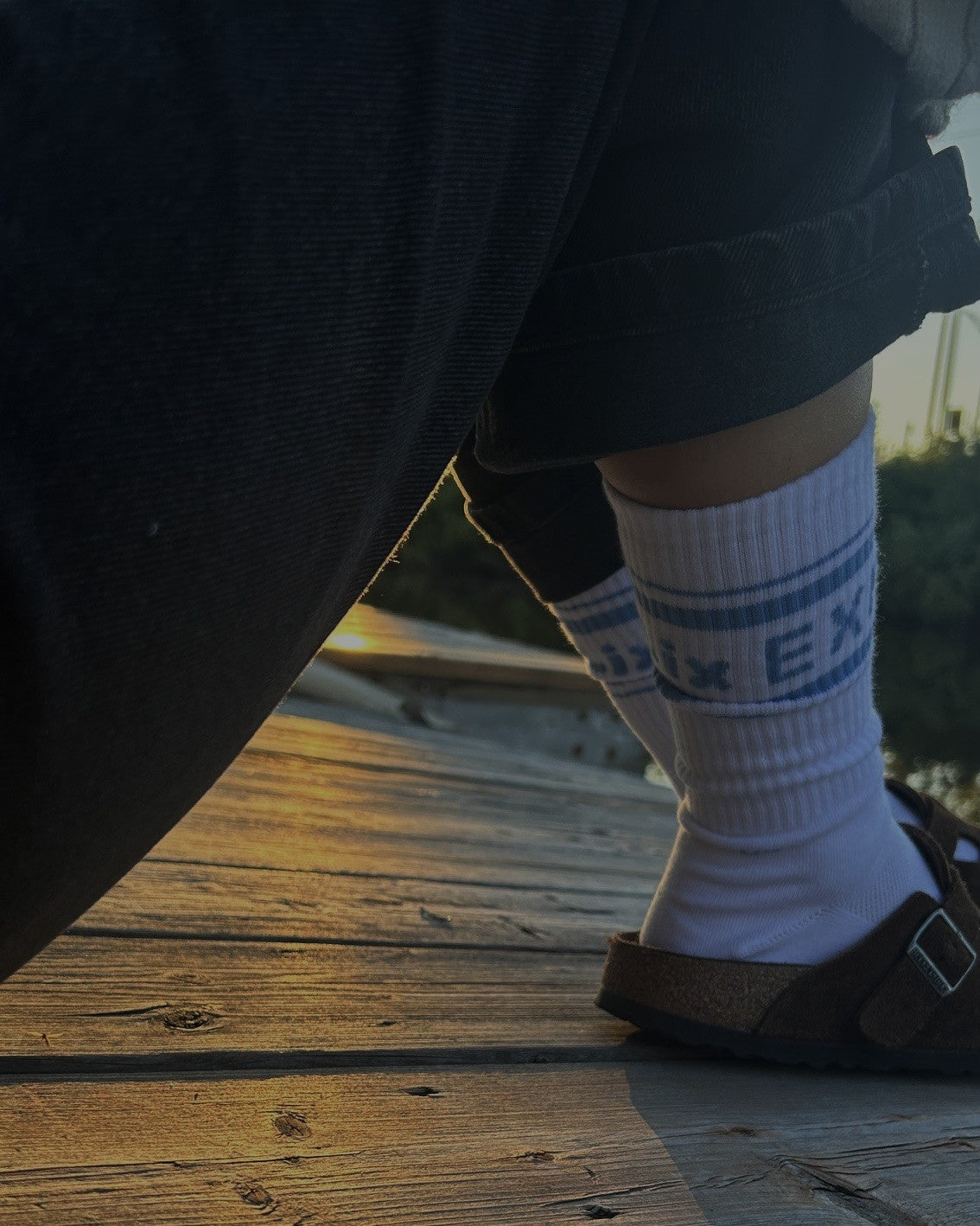 Bas coton long blanc LIX Design – Chaussettes Explore Last Light, coupe haute.