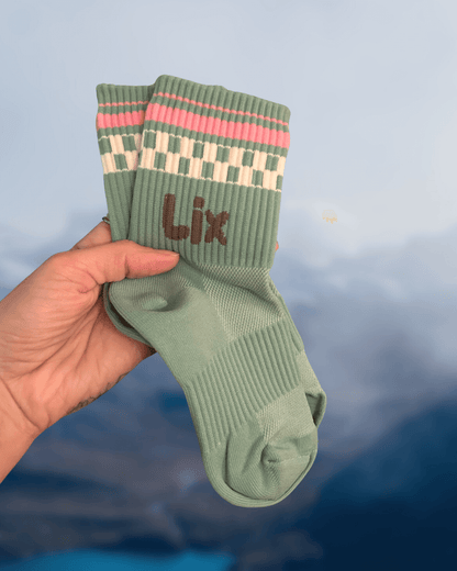 Bas vert en nylon pour enfant 7 - 12 ans. 