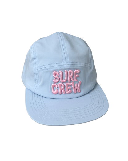 Casquette bleu en toile bleu résistant au rayon uv. 