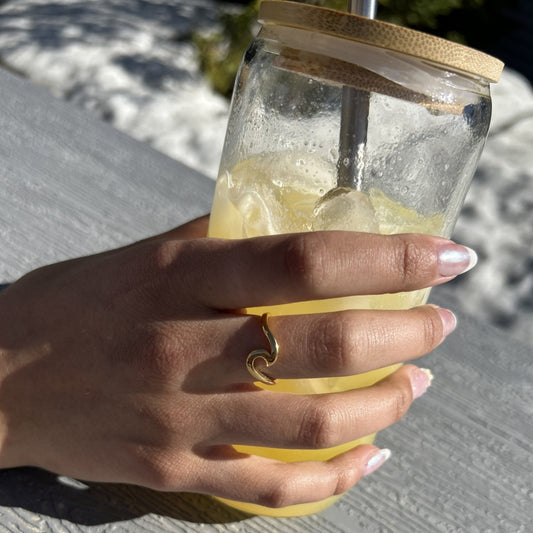 Bague en acier inoxydable plaqué or 18K en forme de vague 