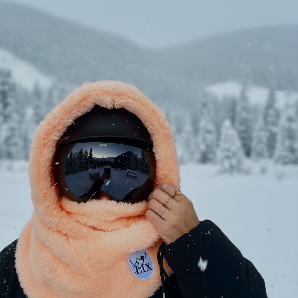 Lix hooder pour les descente en snow. Reckless clothing for roadtrip. 