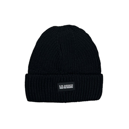 tuque noir whistler. 