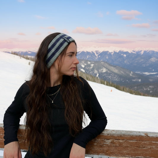 Lix bandeau en tricot vert et bleu. 