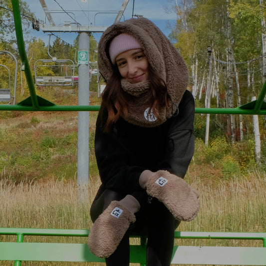 Hooder Bear